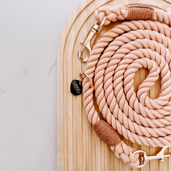 Hands Free Leash - Peach
