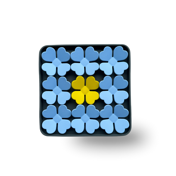 Snuffle Mat | Square | Blue
